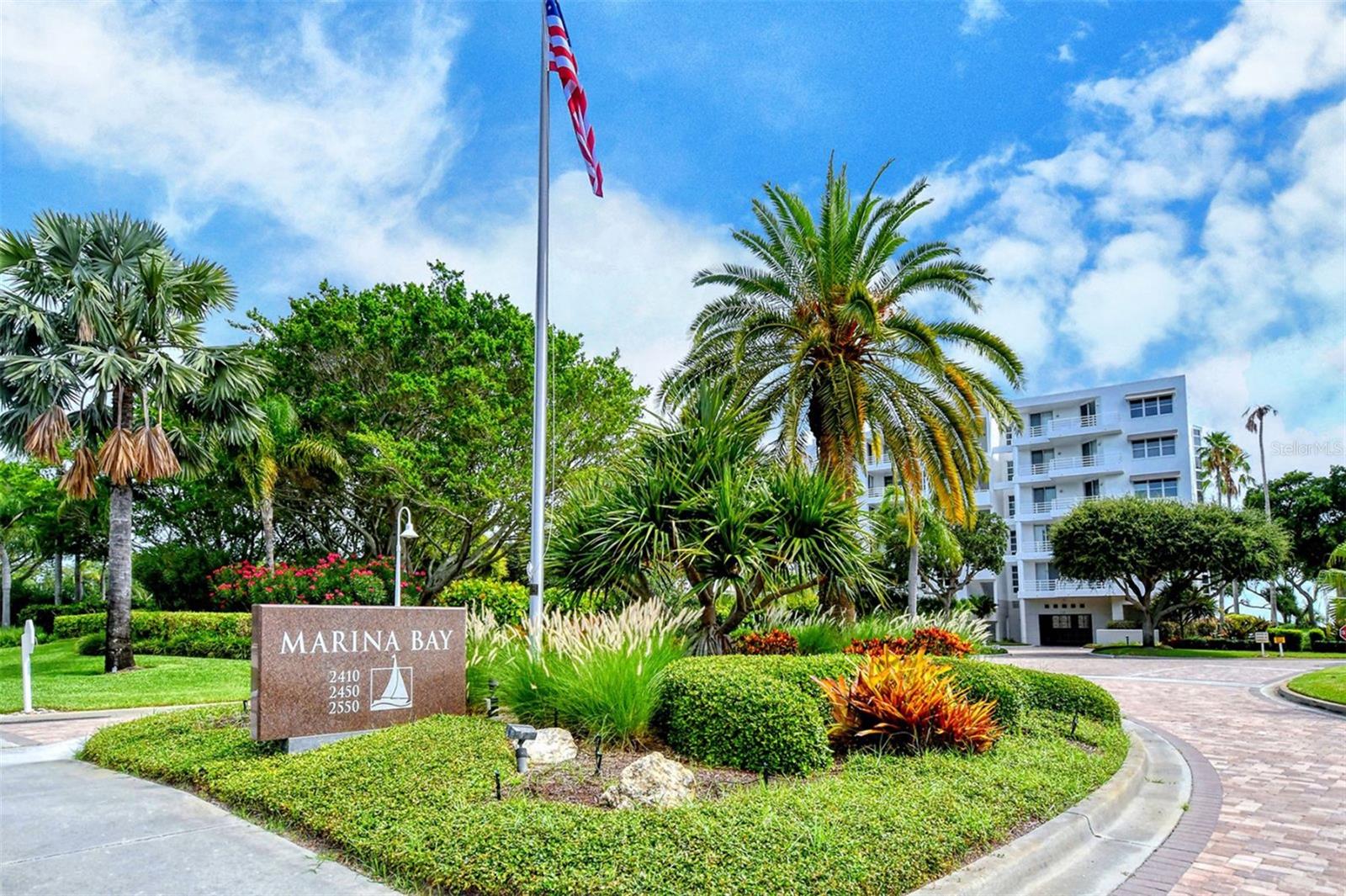 2550 HARBOURSIDE DR #334