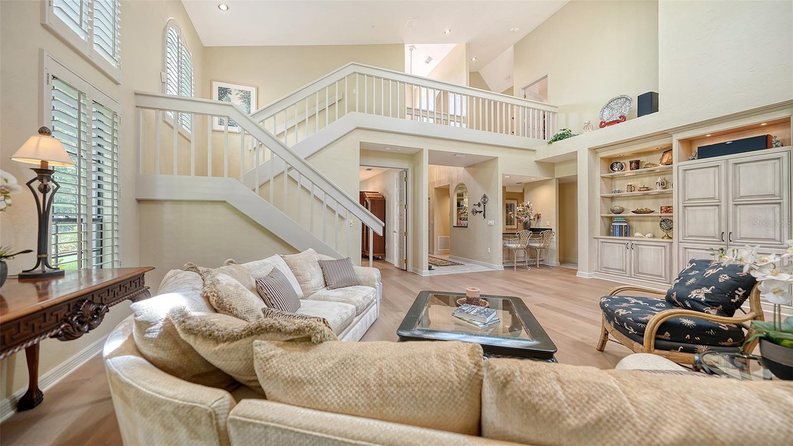 4543 LAS BRISAS LN