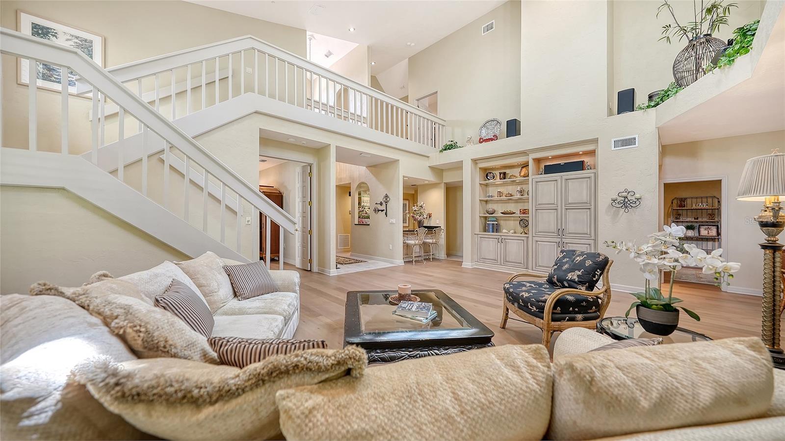 4543 LAS BRISAS LN