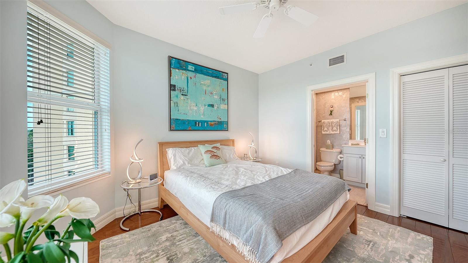 409 N POINT RD #601