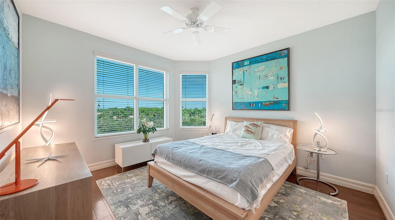 409 N POINT RD #601