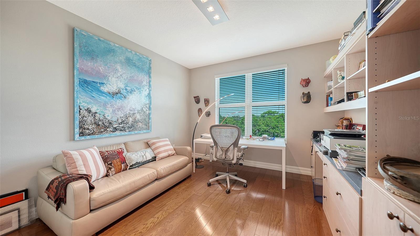 409 N POINT RD #601