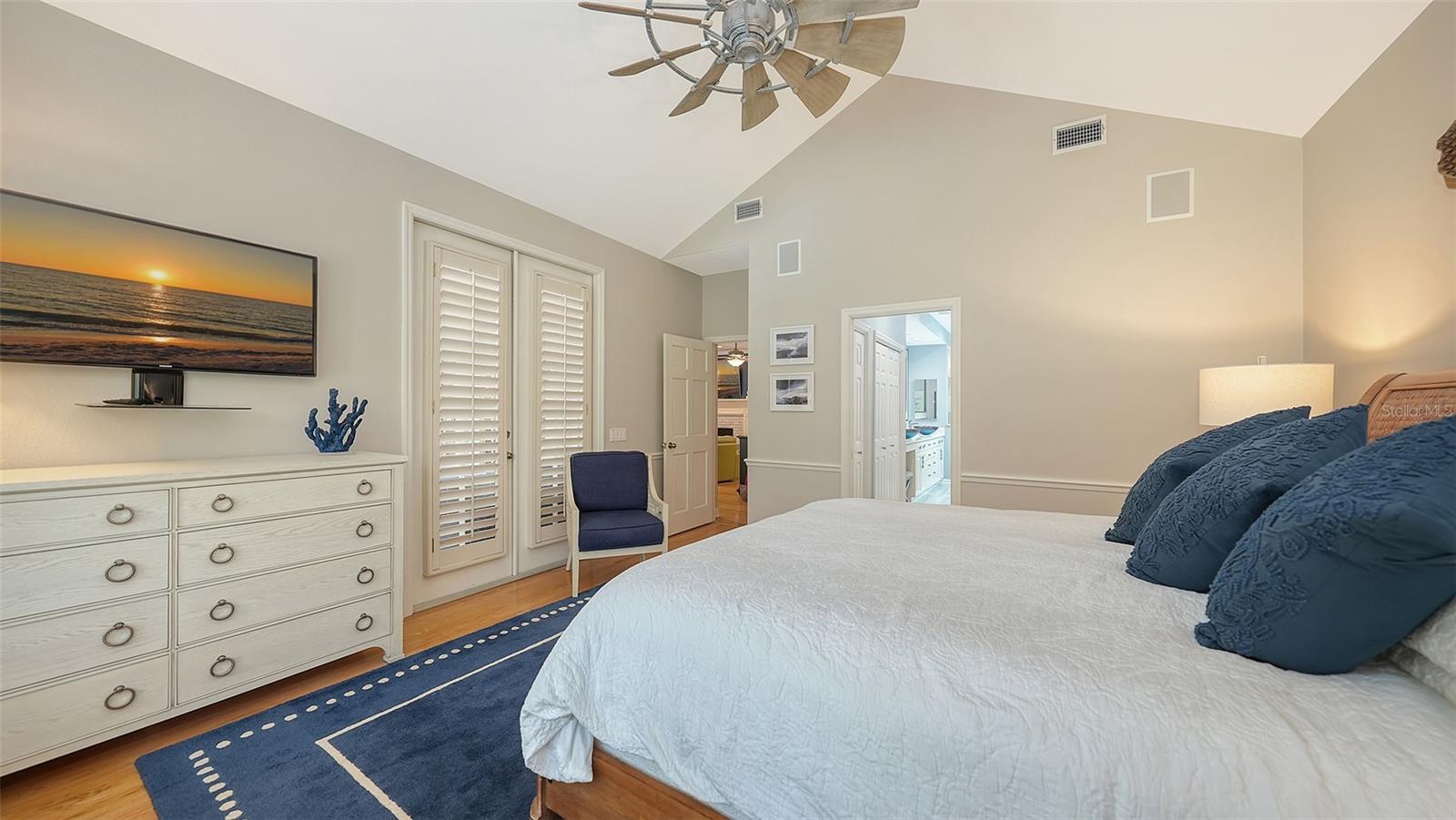 156 BISHOPSCOURT RD