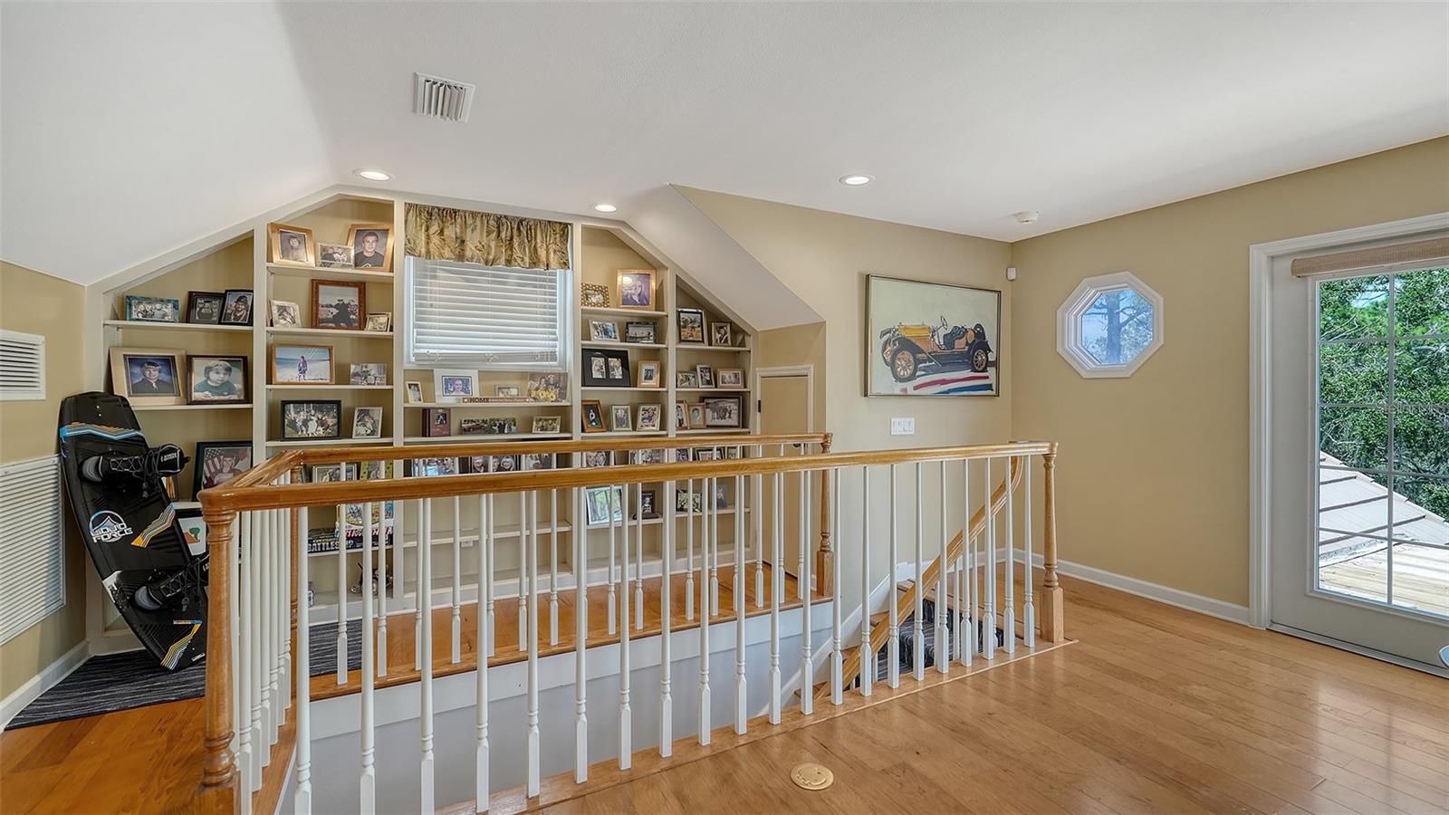156 BISHOPSCOURT RD