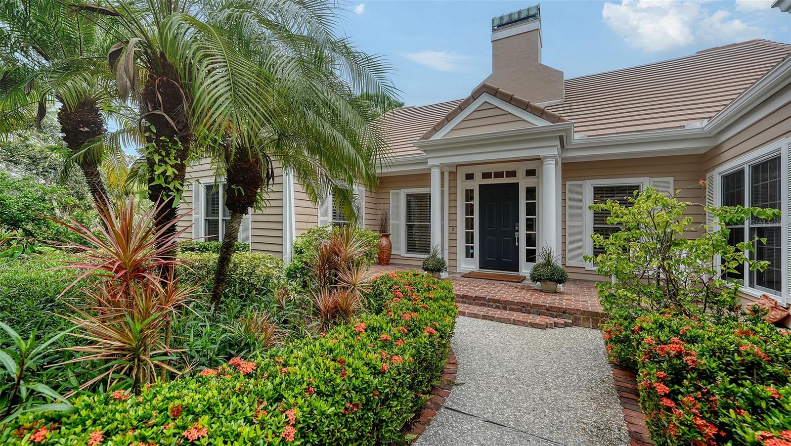 156 BISHOPSCOURT RD