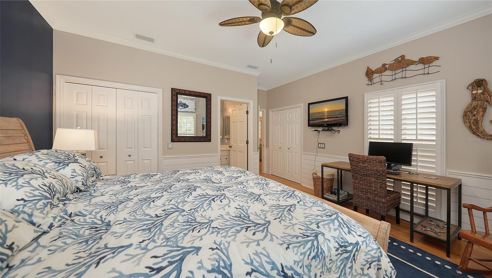156 BISHOPSCOURT RD