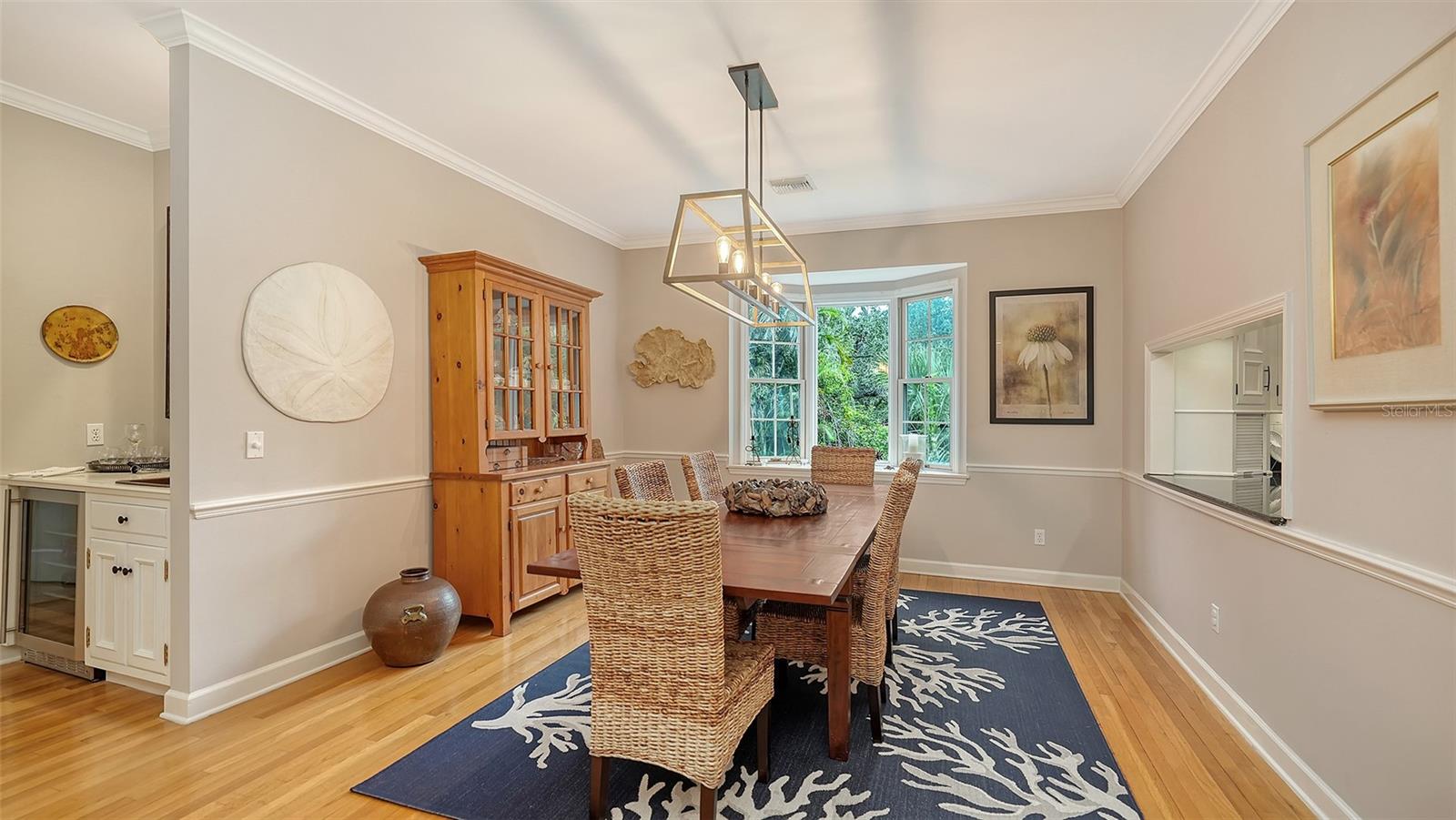156 BISHOPSCOURT RD