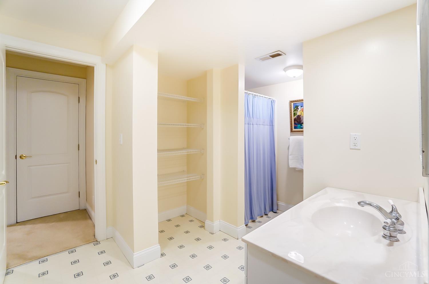 5877 Crittenden Drive