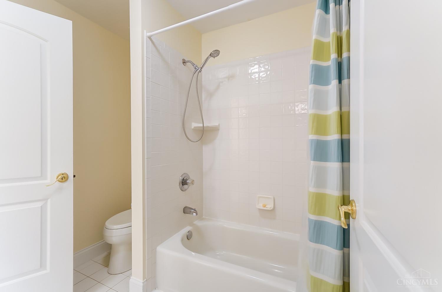 5877 Crittenden Drive