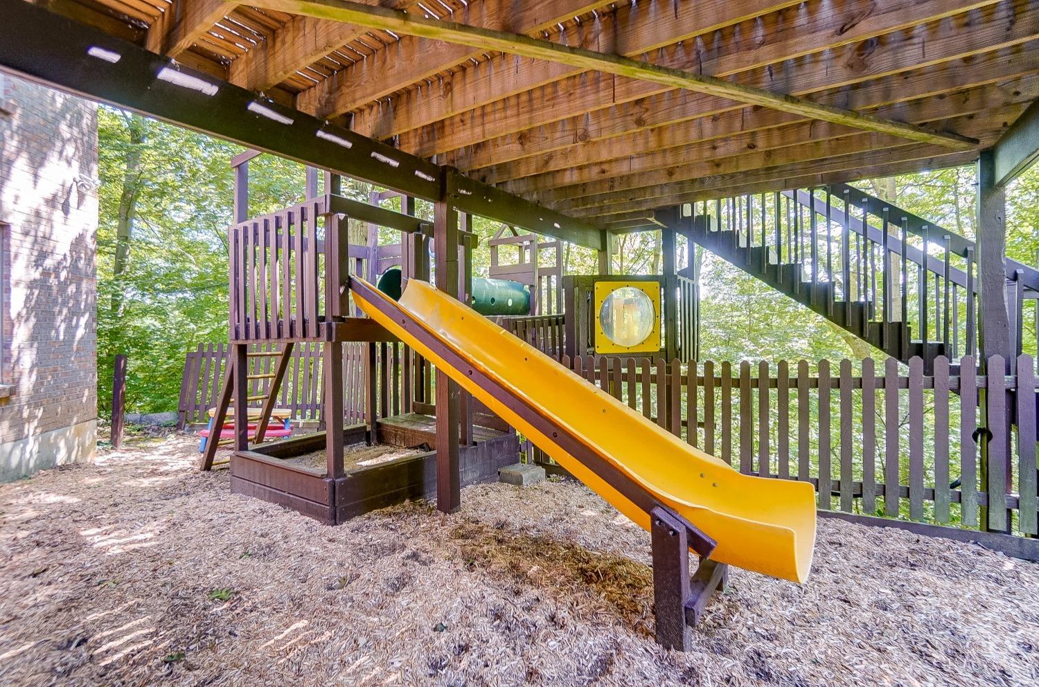 5877 Crittenden Drive