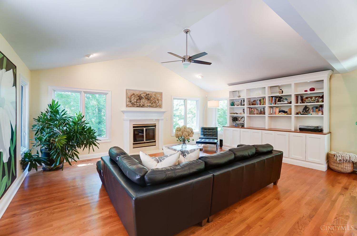 5877 Crittenden Drive
