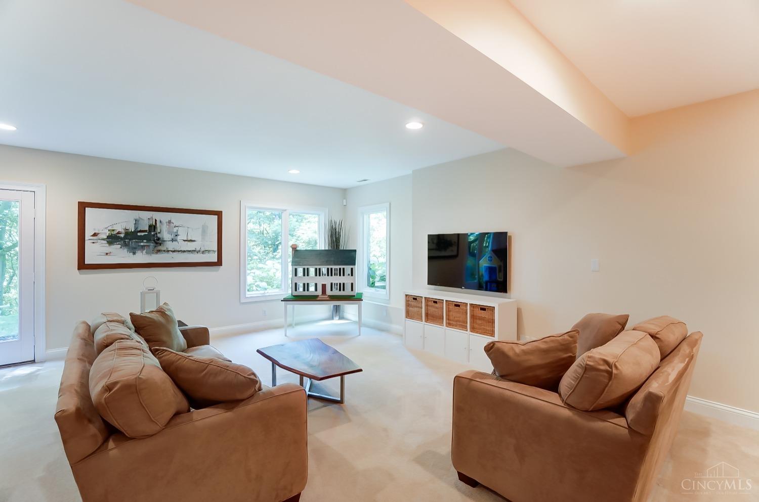 5877 Crittenden Drive