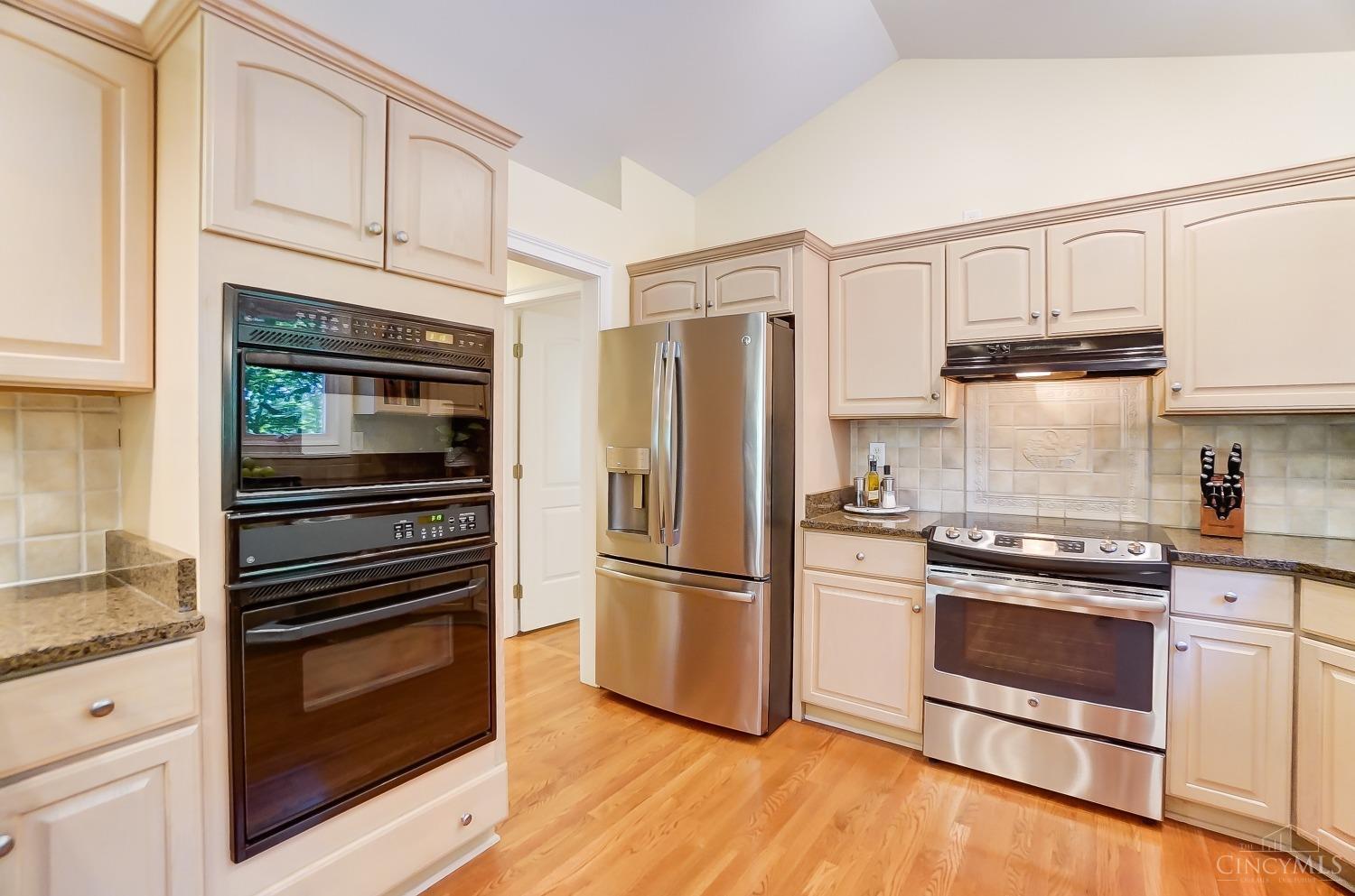 5877 Crittenden Drive
