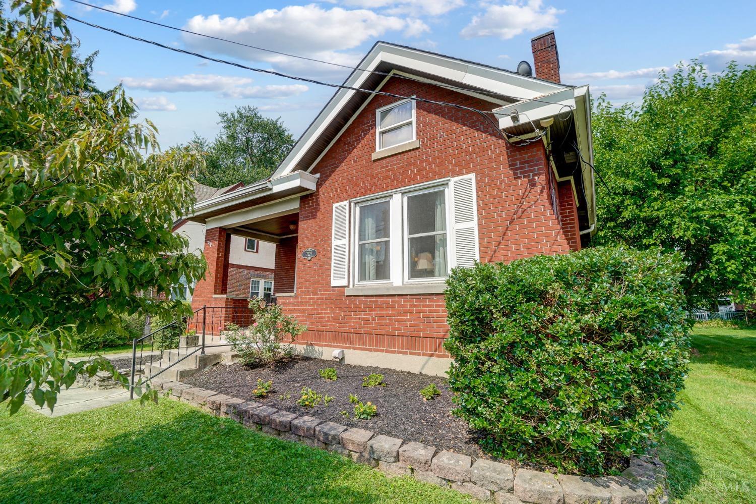 7227 Plainfield Road