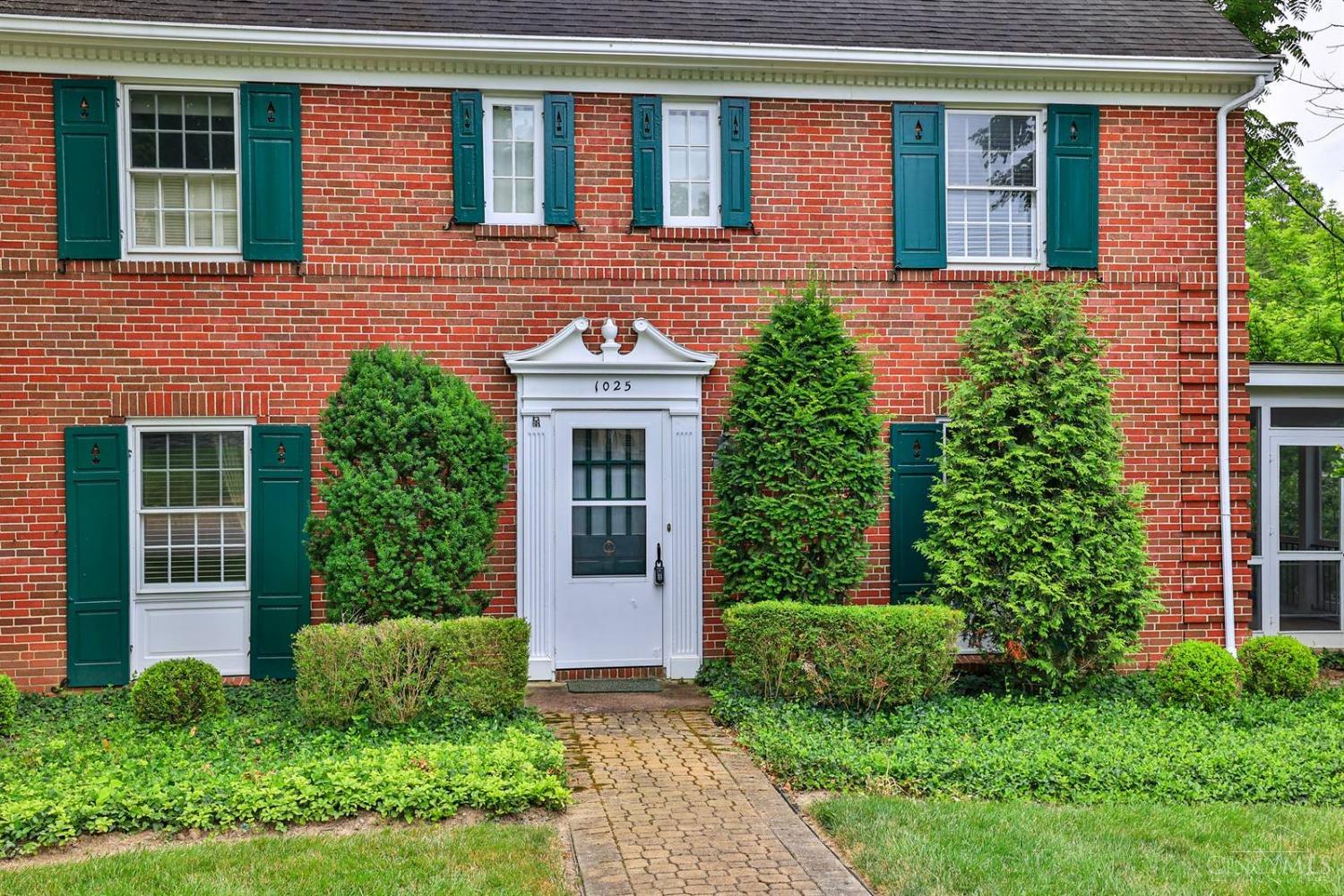 1025 Richwood Circle
