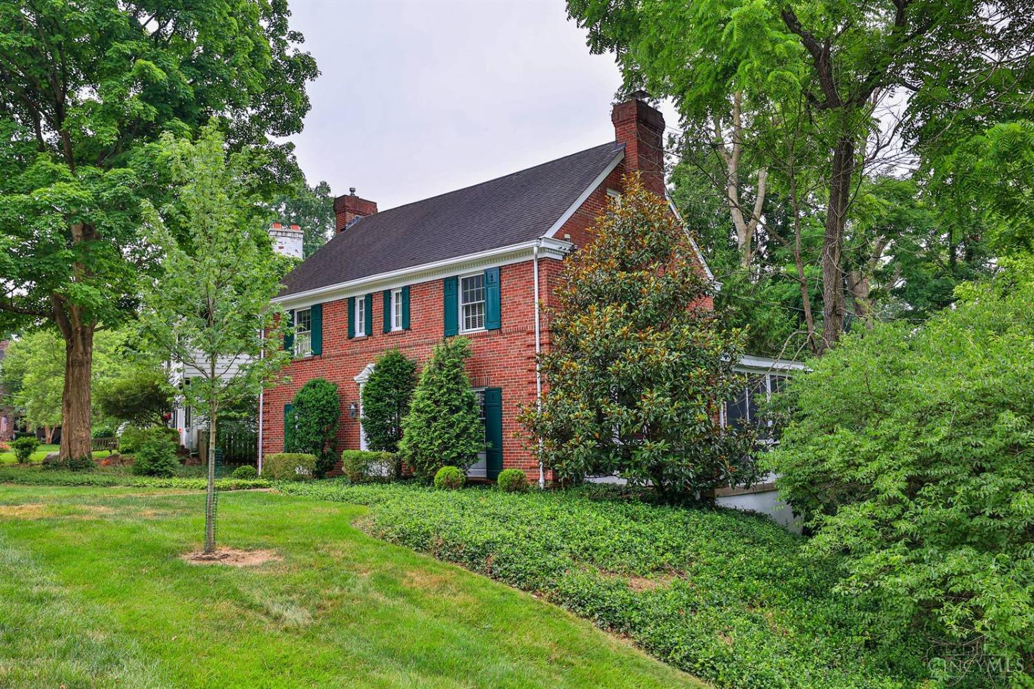 1025 Richwood Circle