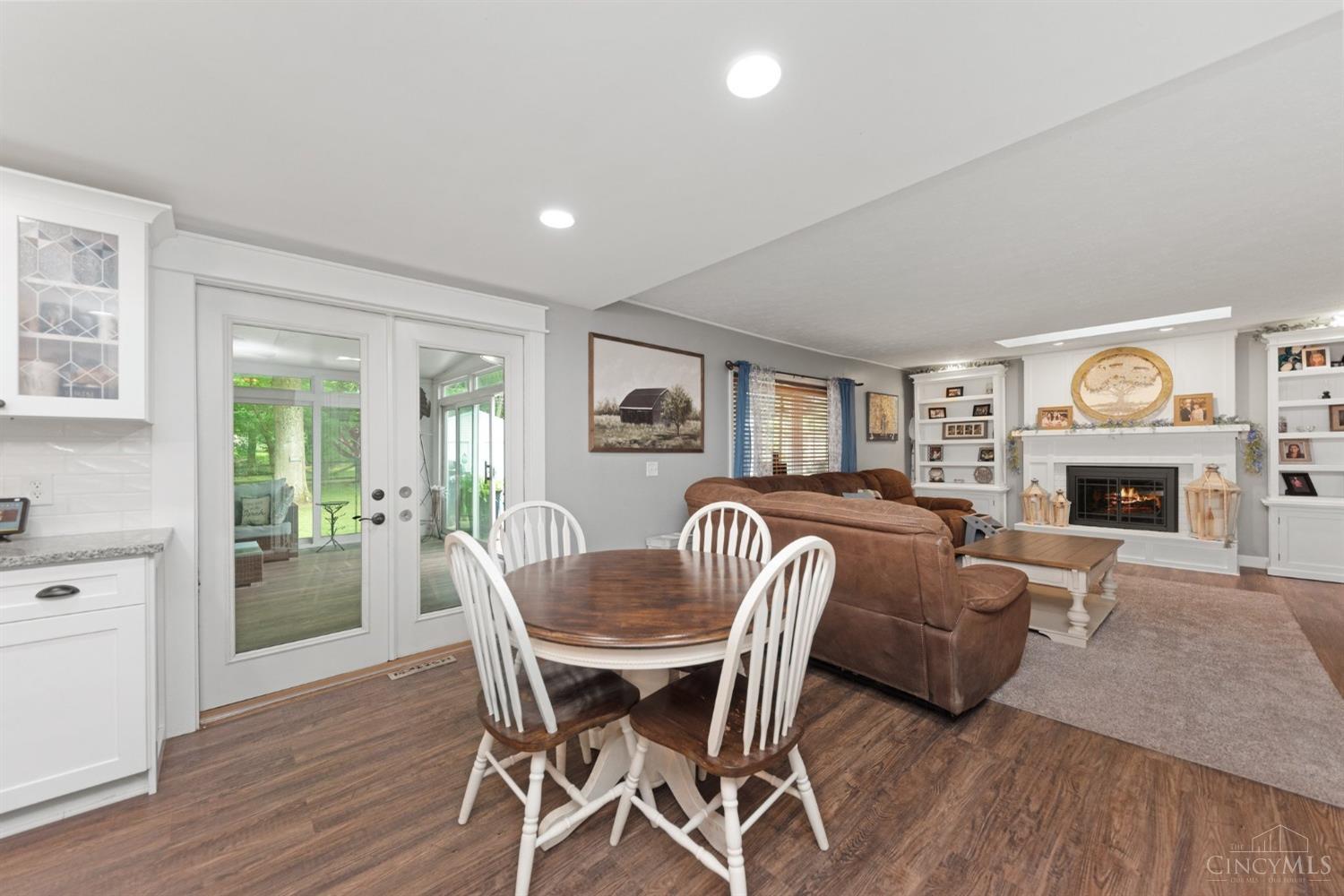 3753 Redthorne Drive