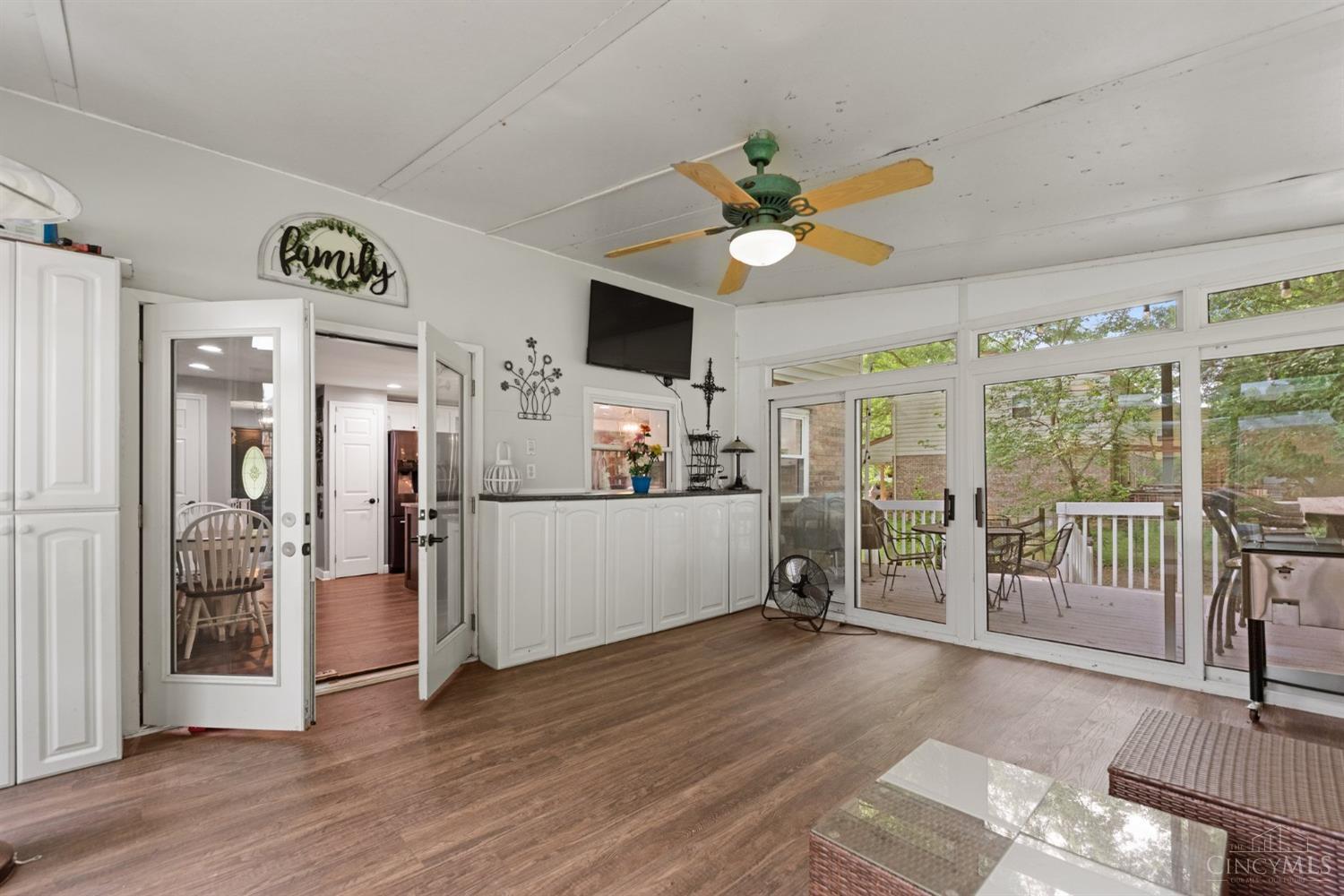 3753 Redthorne Drive