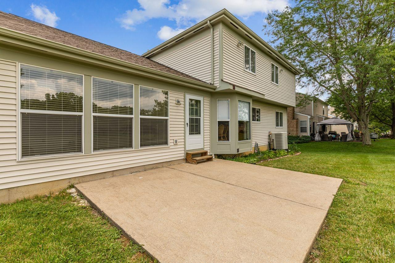 2565 Carriagegate Lane