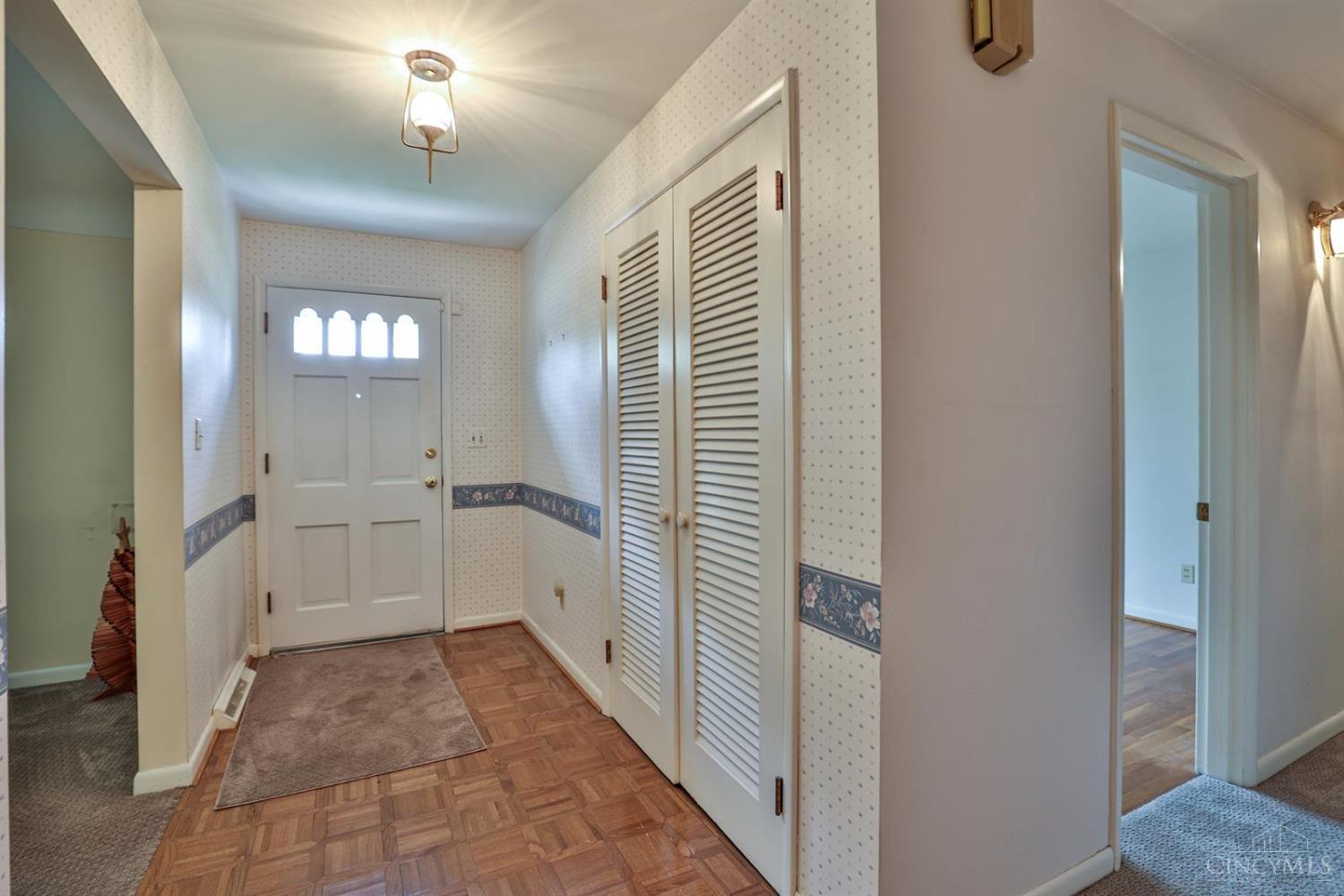 5521 Pinecrest Drive