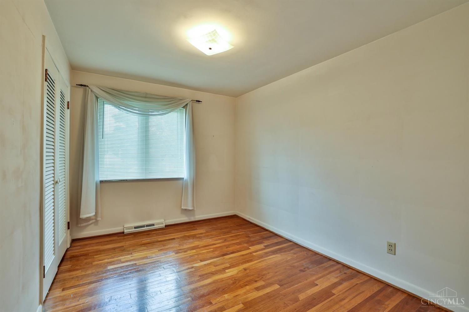 5521 Pinecrest Drive