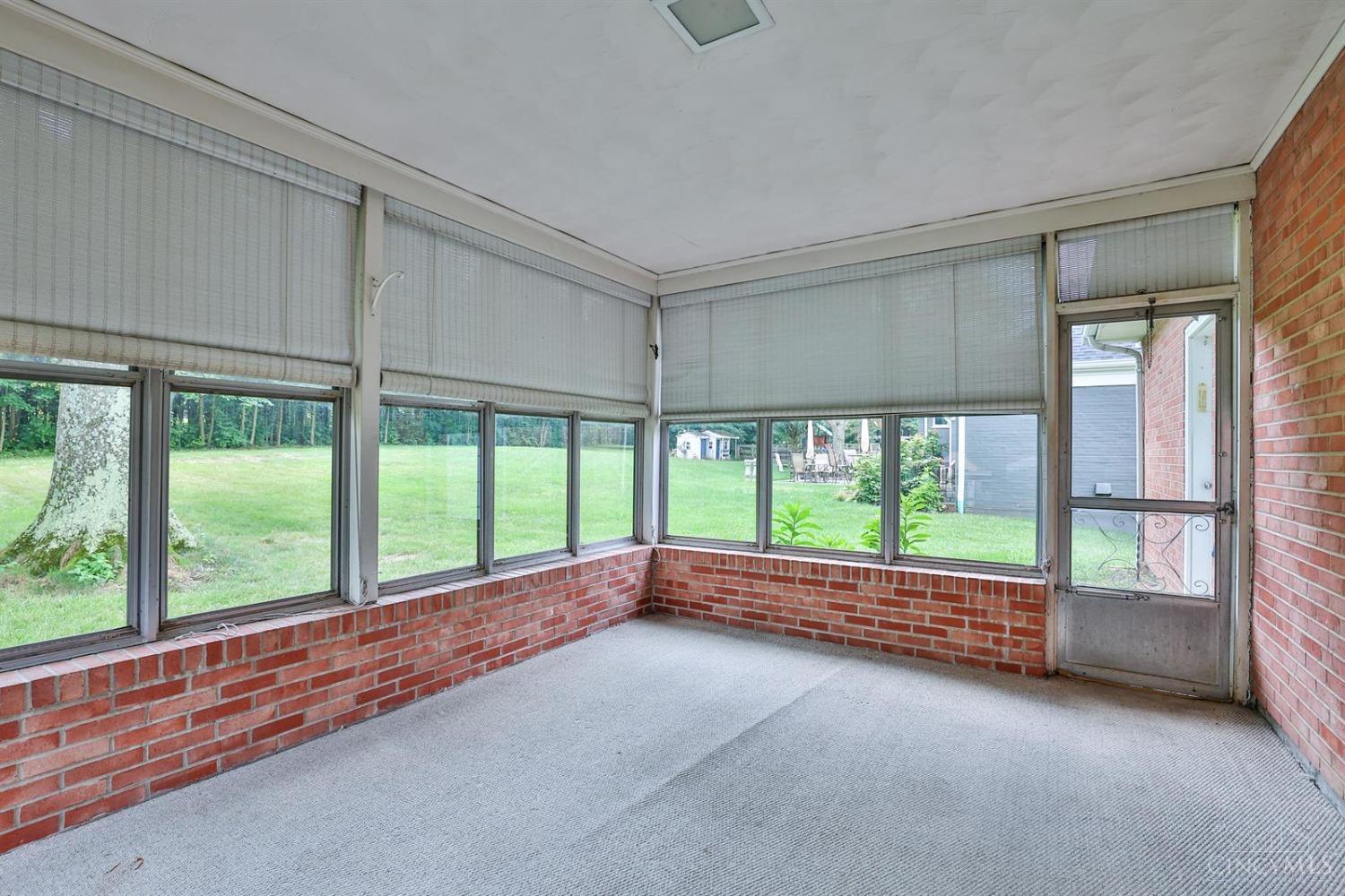 5521 Pinecrest Drive