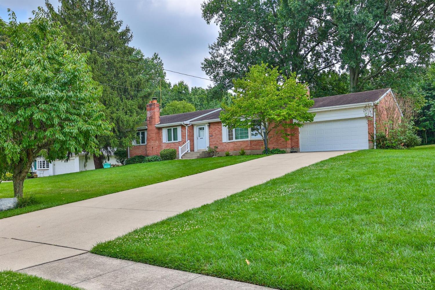 5521 Pinecrest Drive