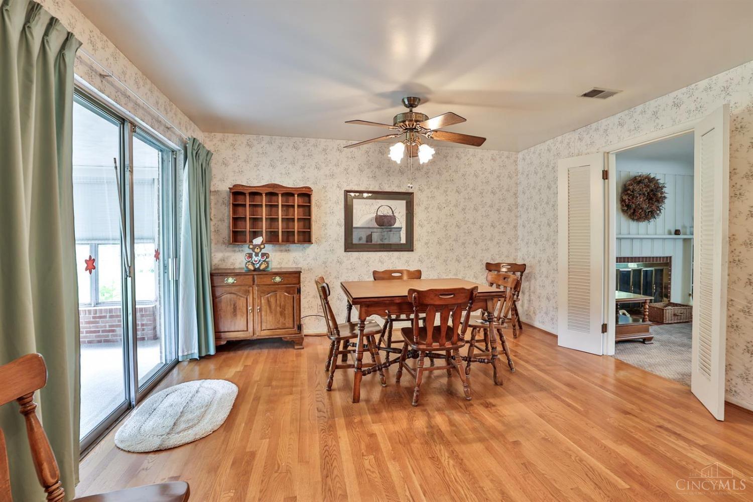 5521 Pinecrest Drive