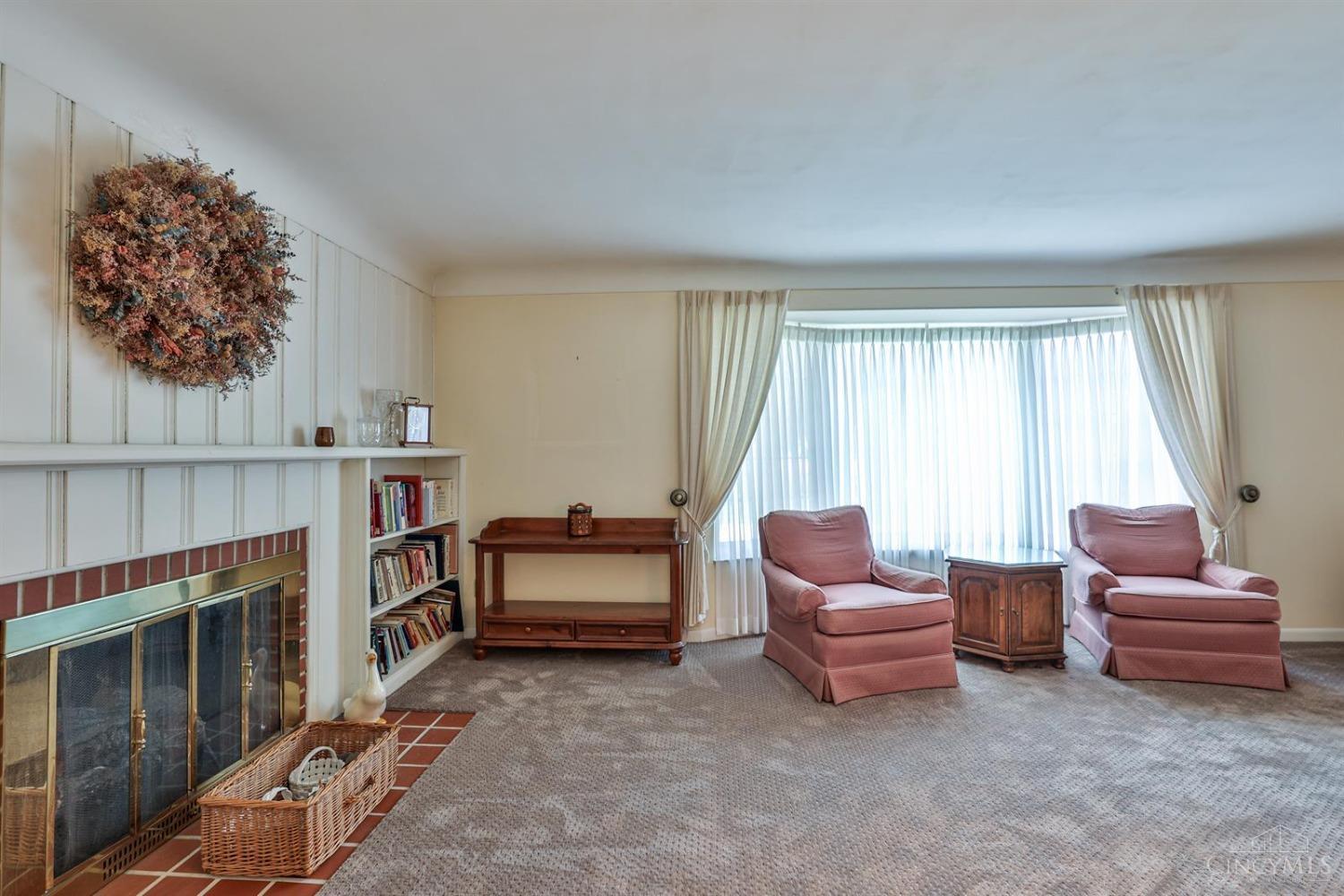 5521 Pinecrest Drive