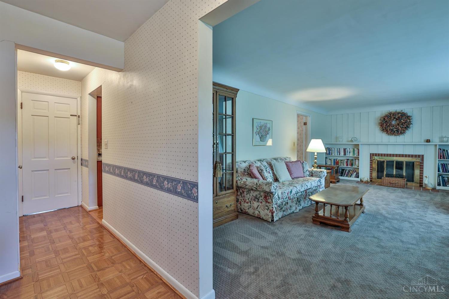 5521 Pinecrest Drive