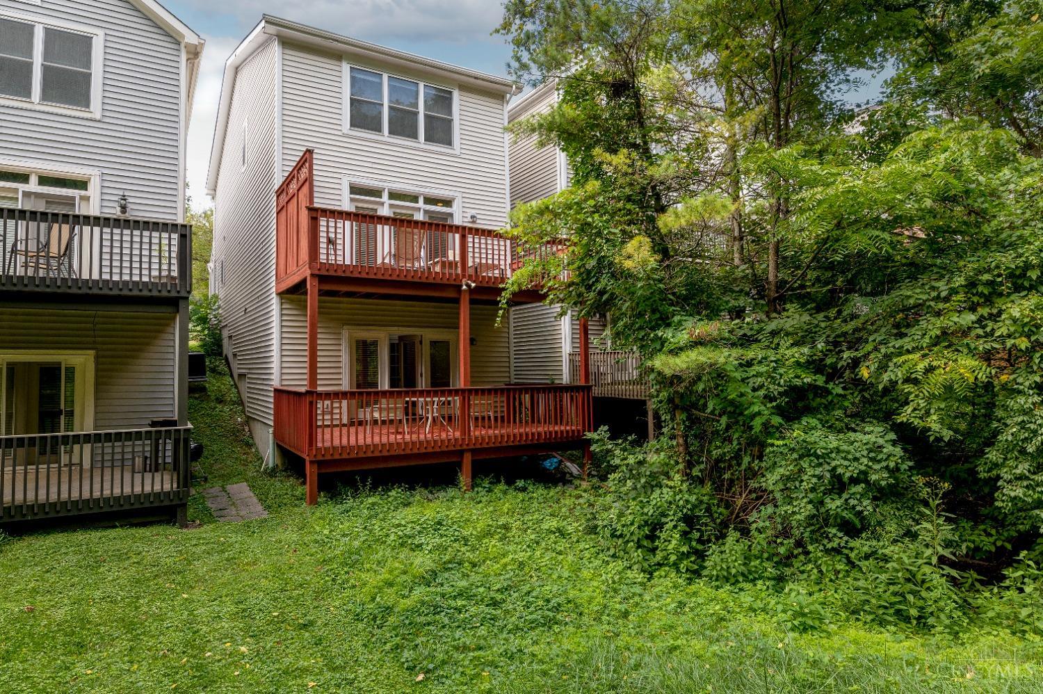 472 Stanley Avenue