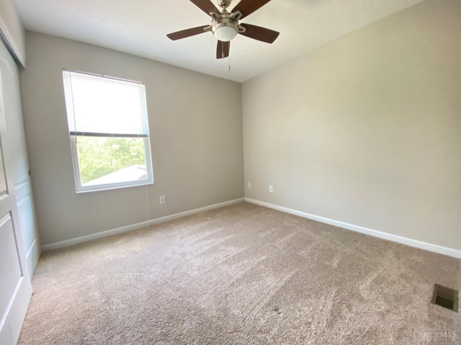 1587 Creekside Road