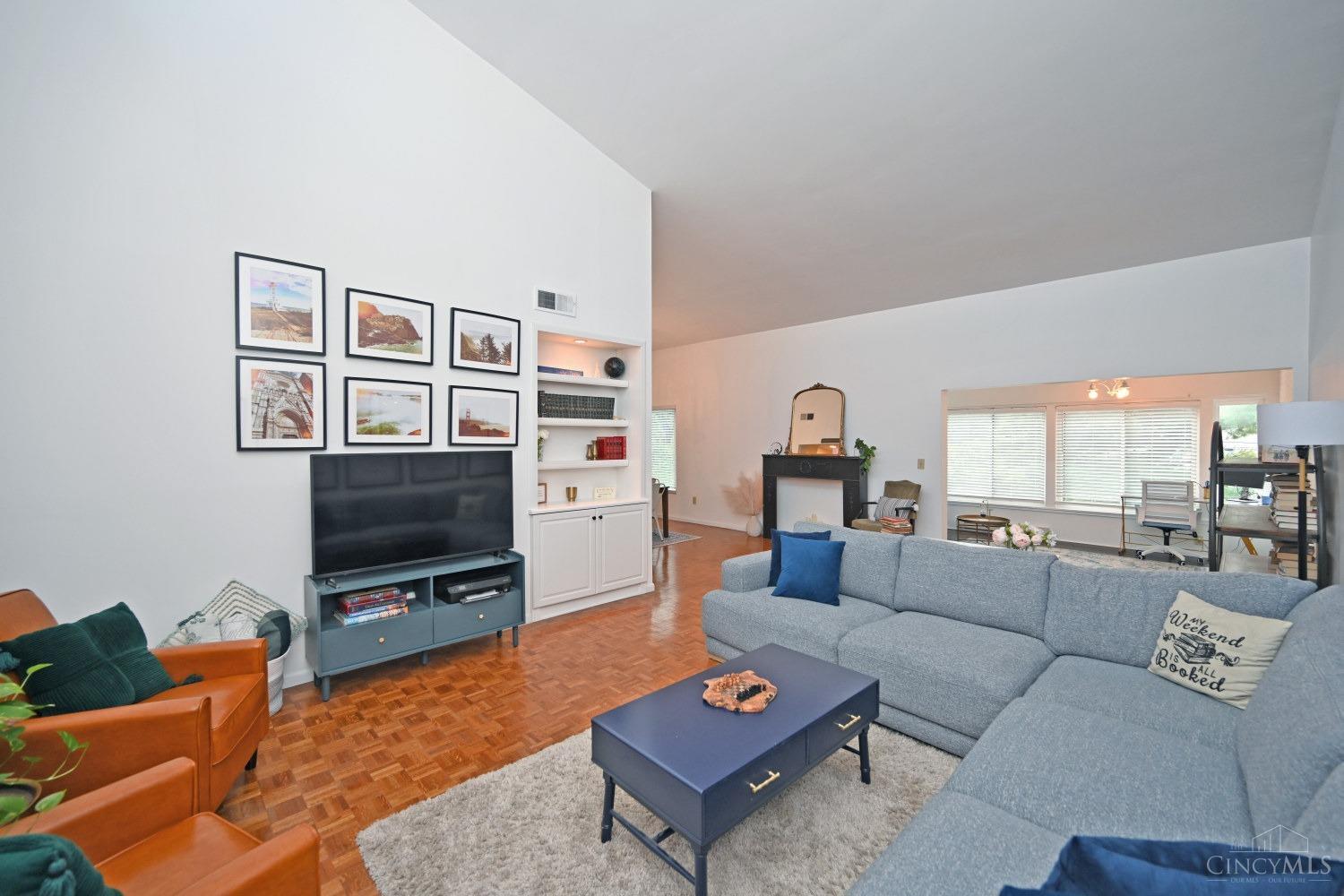 2400 Madison Road 12