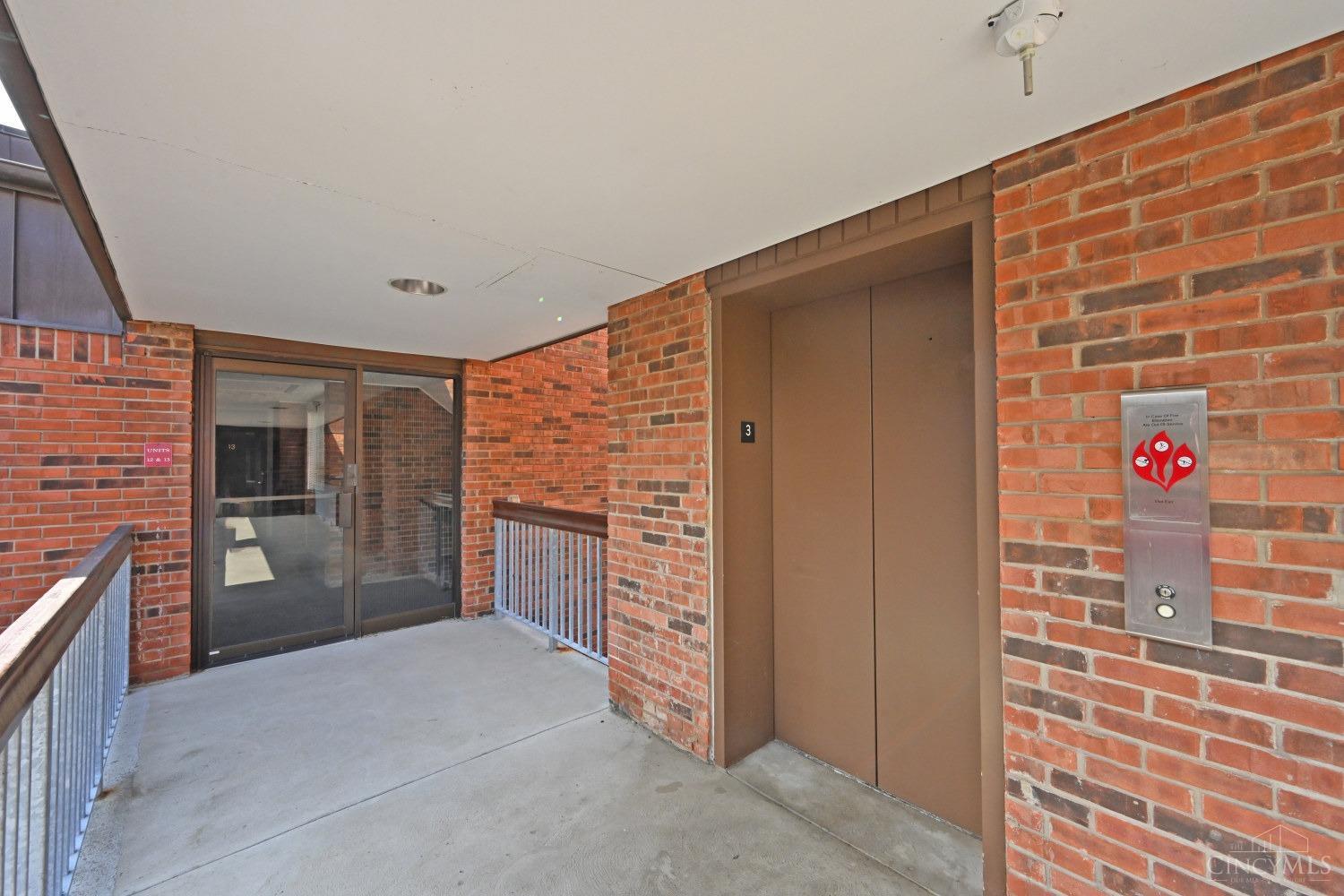 2400 Madison Road 12