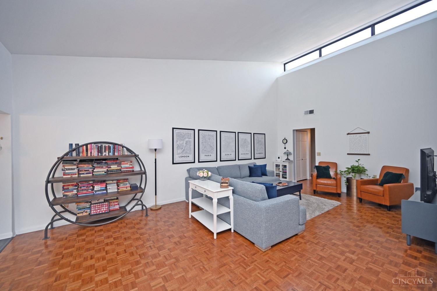 2400 Madison Road 12