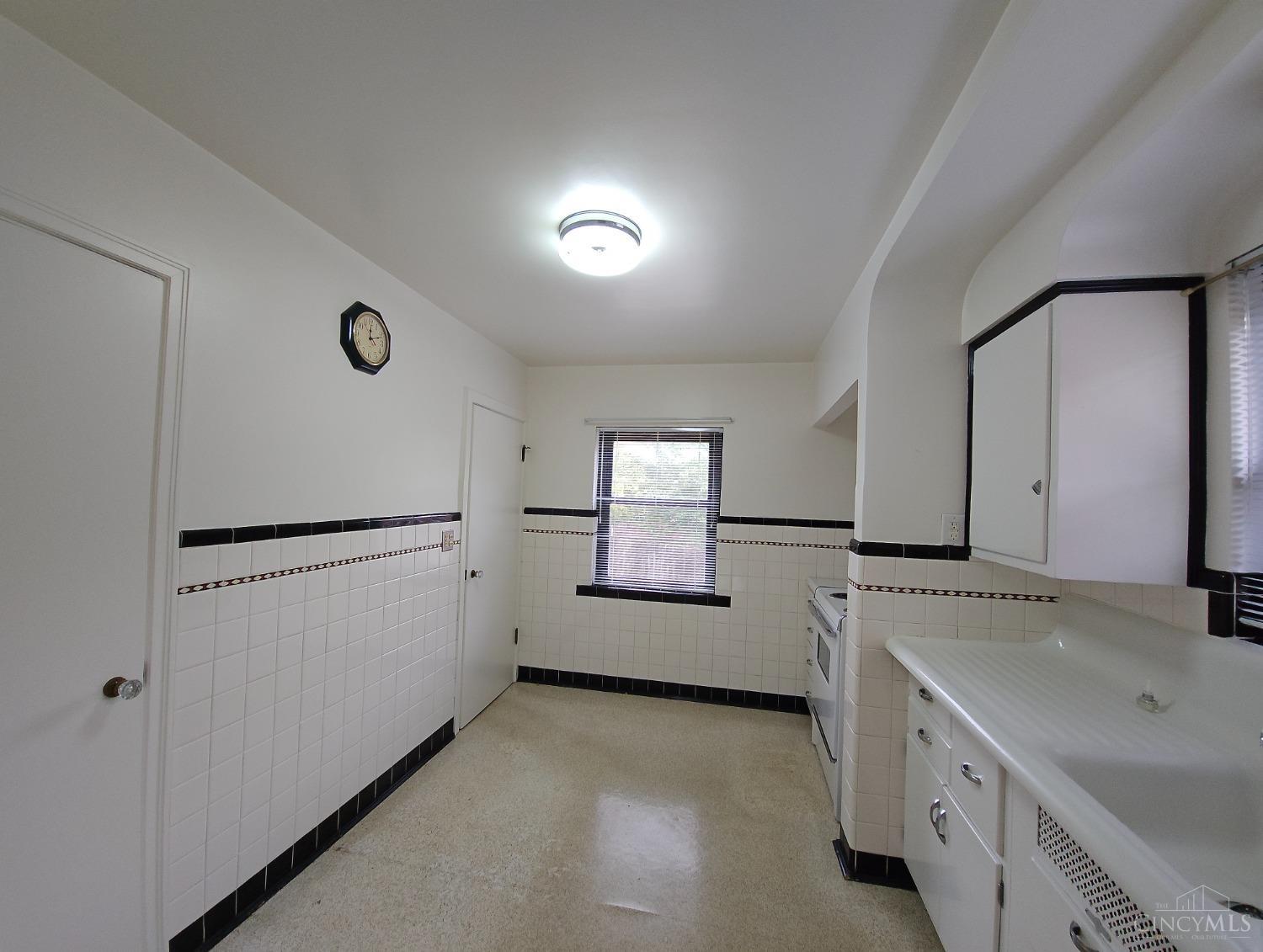 4106 Jora Lane
