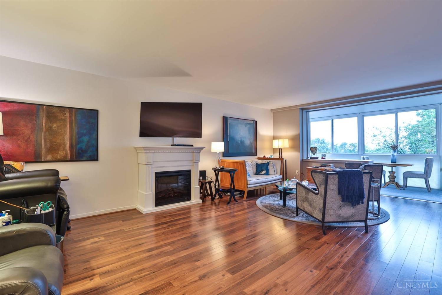 2444 Madison Road 307