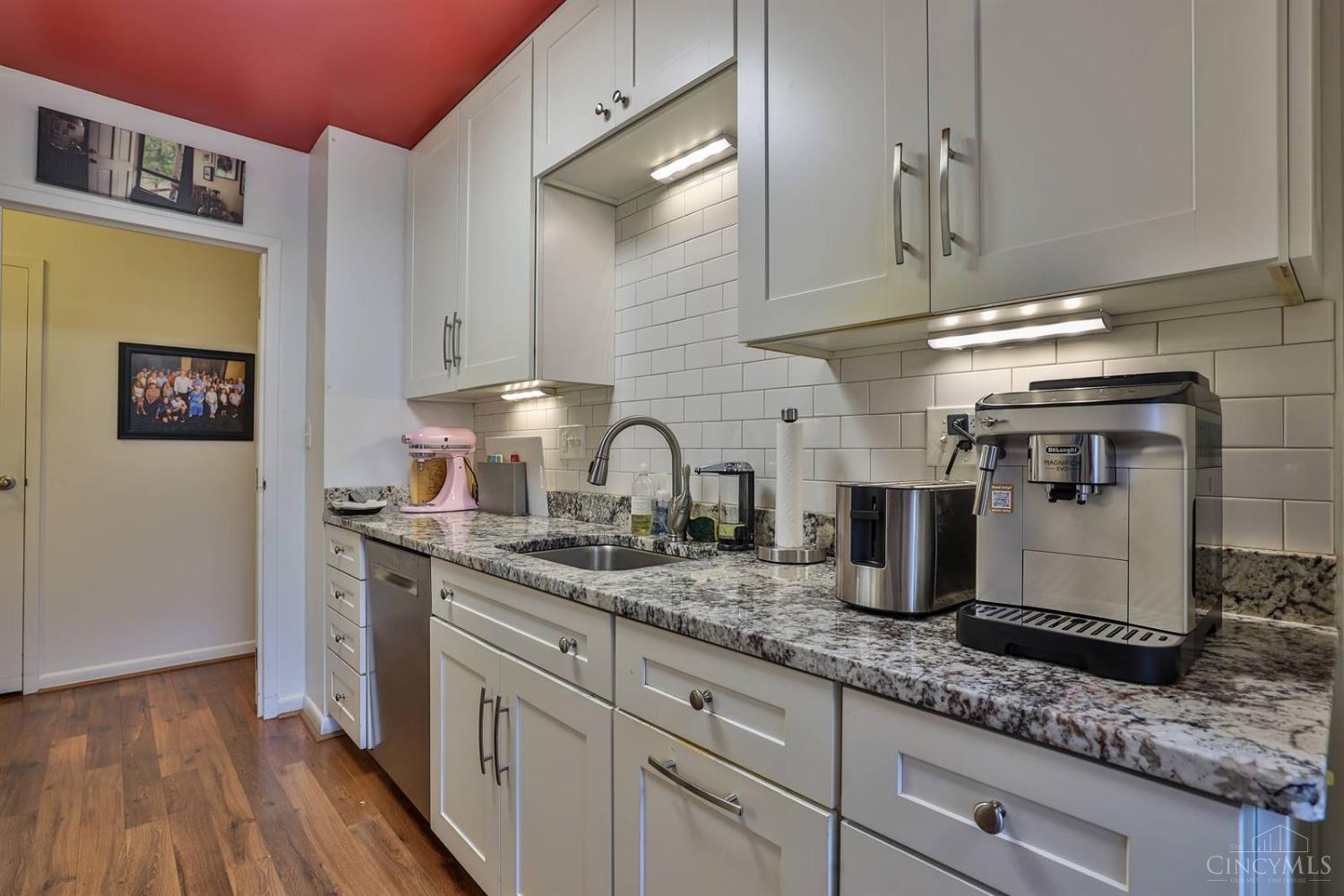 2444 Madison Road 307