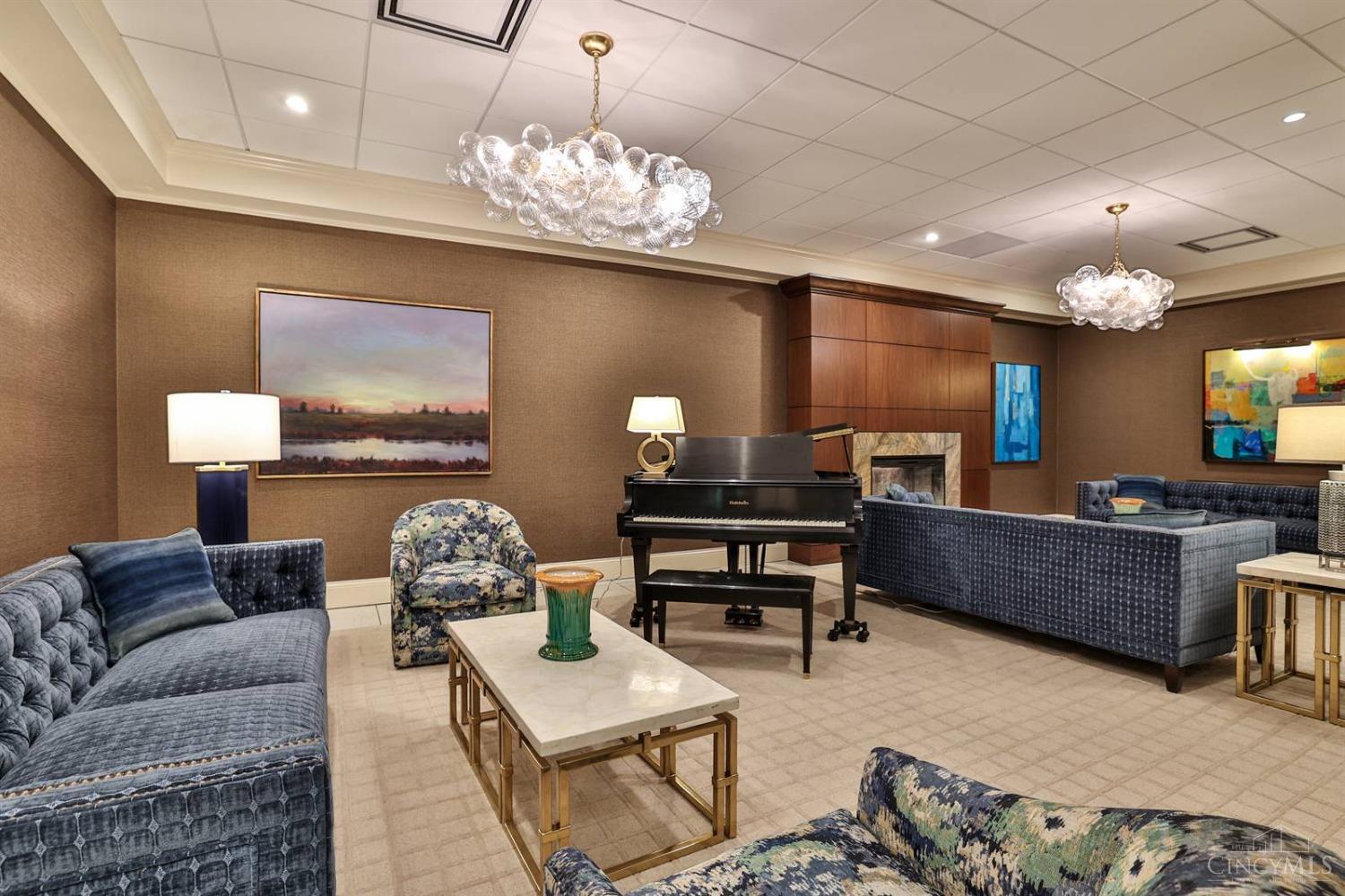 2444 Madison Road 307