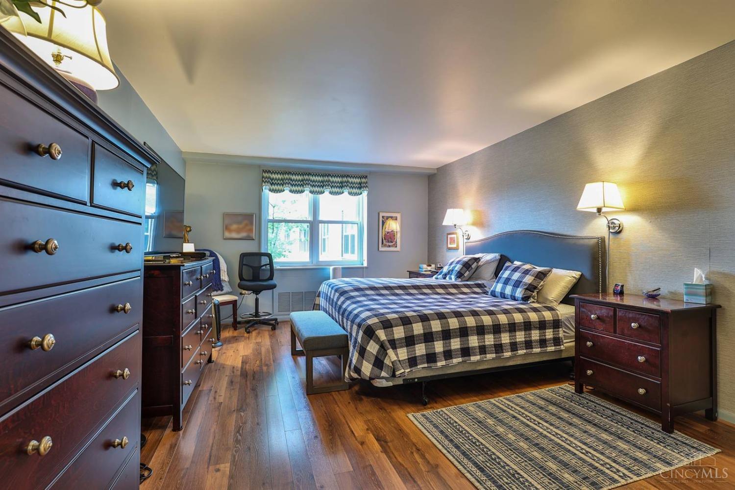 2444 Madison Road 307