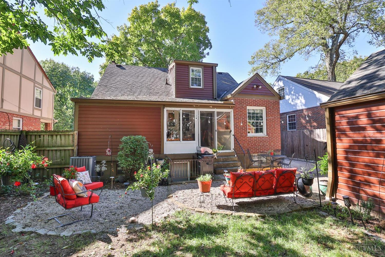 3718 Homewood Road