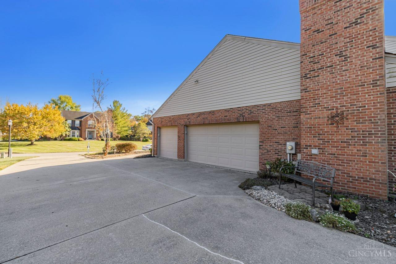 1216 Silvercreek Circle