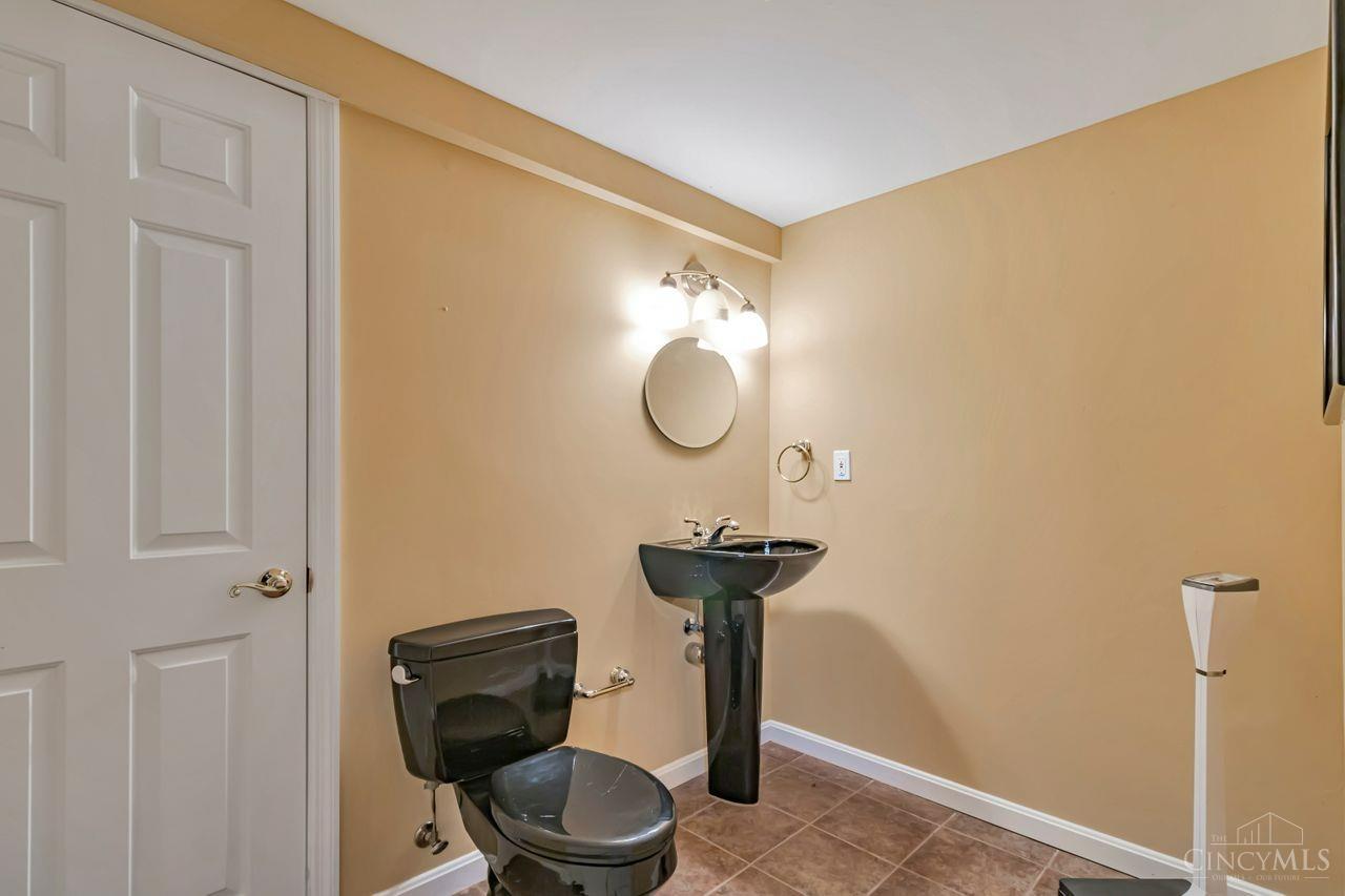 1216 Silvercreek Circle