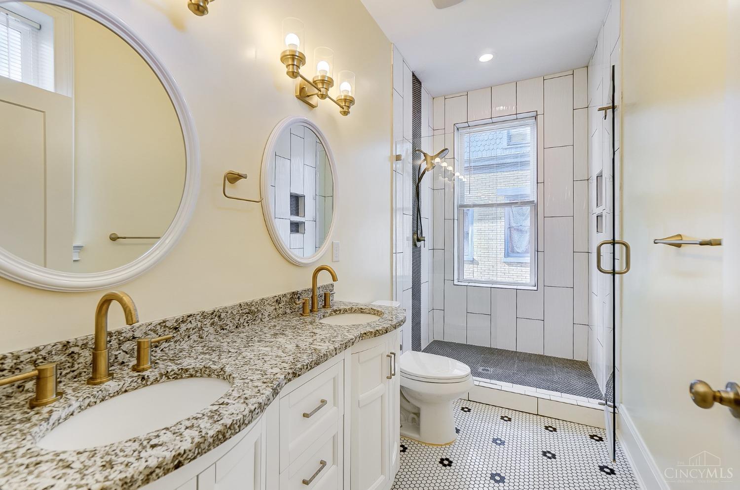 1326 William Howard Taft Road