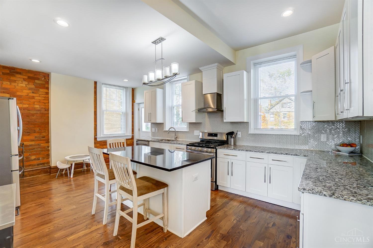 1326 William Howard Taft Road
