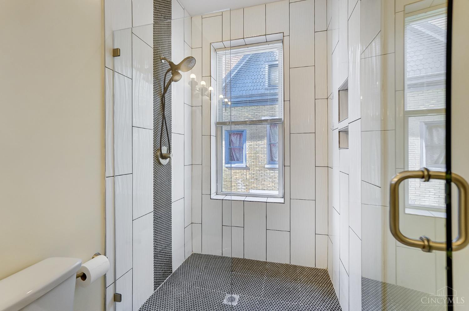 1326 William Howard Taft Road