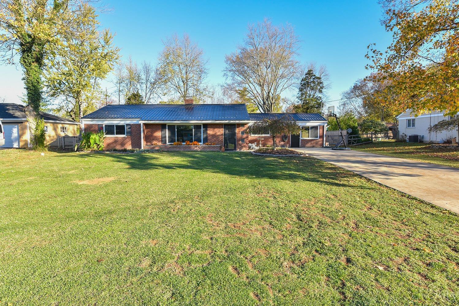 6250 Thole Road