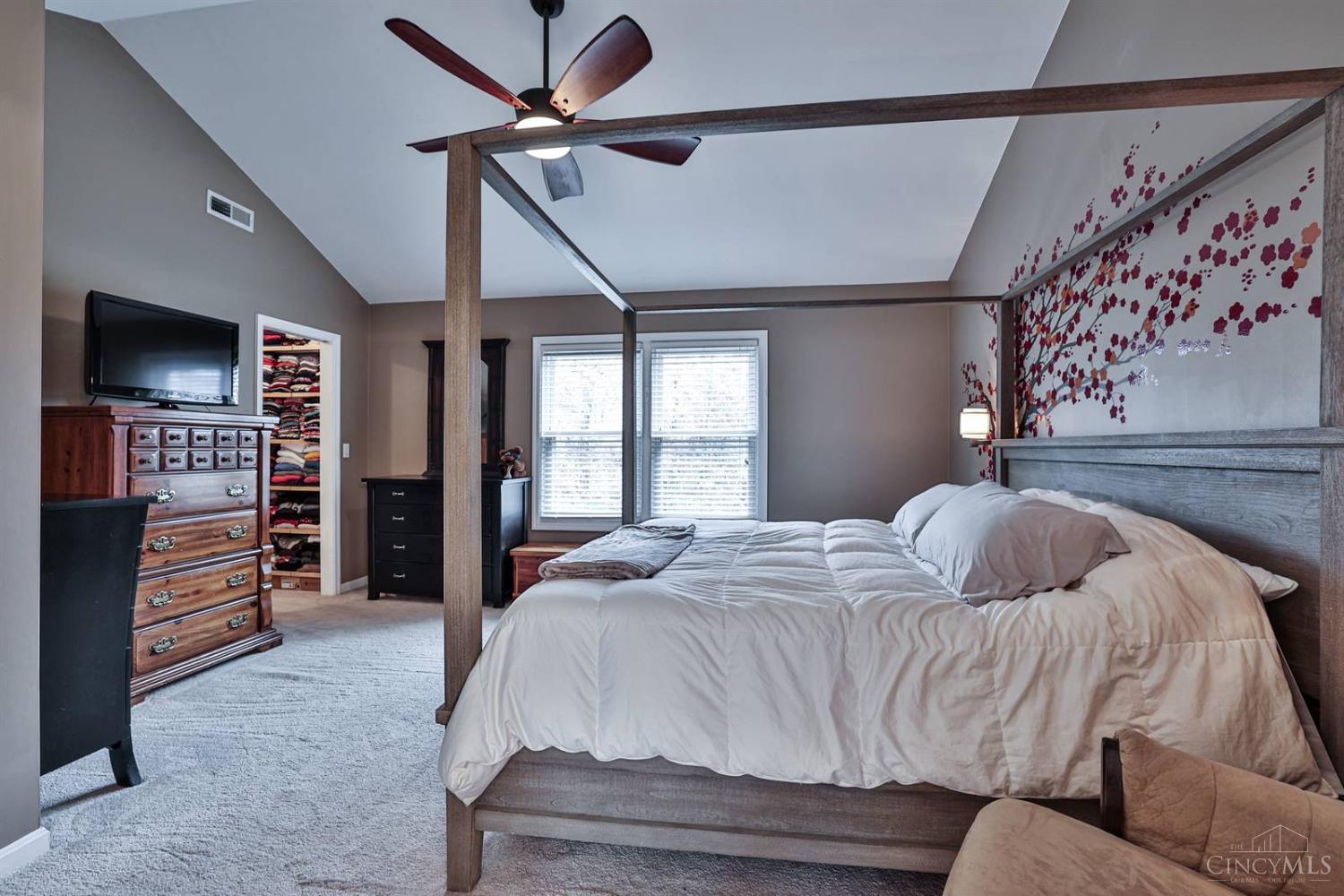 4152 Oak Tree Court