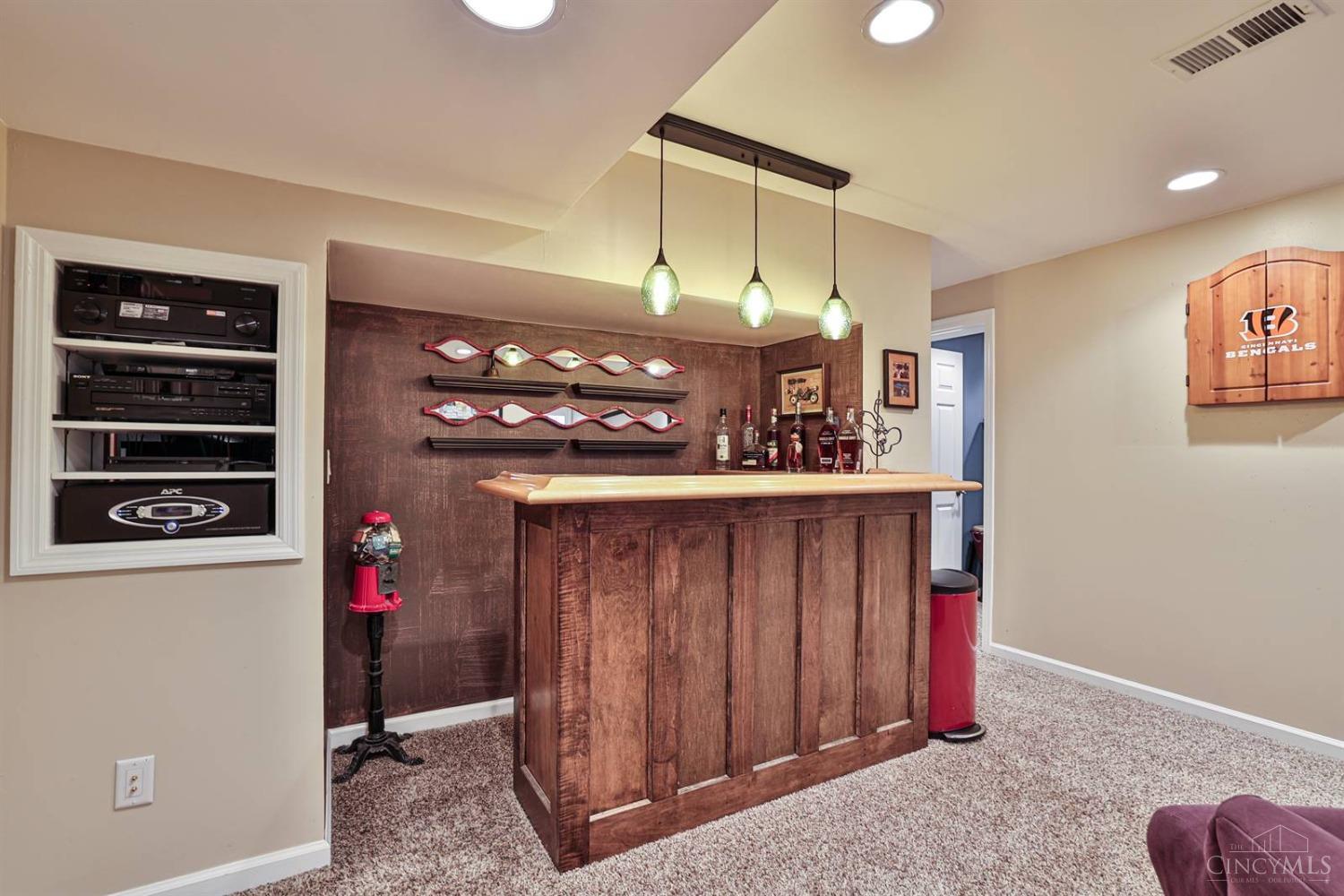 4152 Oak Tree Court