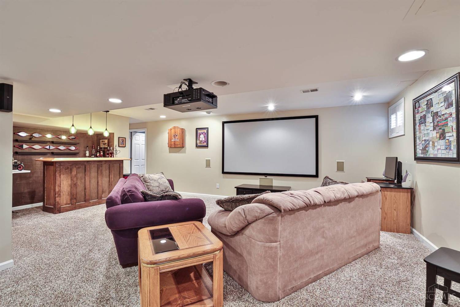 4152 Oak Tree Court